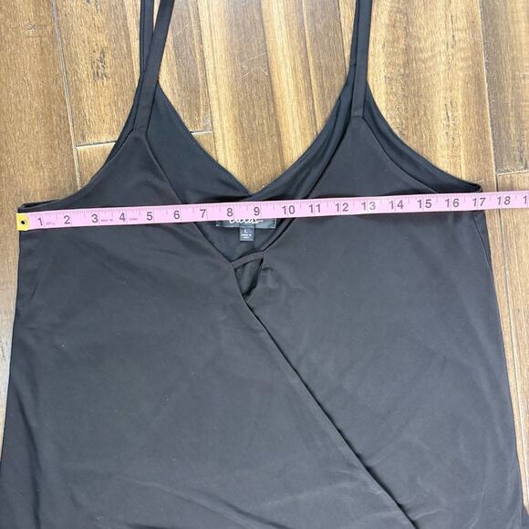 Lulu's size L Black Sleeveless Wrap Camisole Thin Strap V neck Flowy Fit Keyhole - Picture 4 of 9